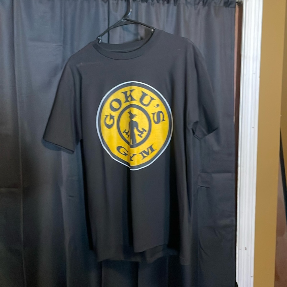 Medium Goku’s Gym shirt only worn once